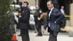 FIRMA BAJDENOVOG SINA UMEŠANA U NAPAD U MOSKVI? Rusija istražuje i Hantera, Vašington se hitno oglasio