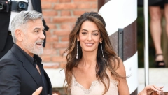 AMAL KLUNI DIKTIRA BJUTI TRENDOVE Pramenovi u karamel boji koji će biti vodeći hit jeseni