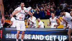 JUNAČKO SRCE "ORLOVA" JAČE OD SVIH NBA ZVEZDA Veseli se Srbijo, imaš medalju sa Svetskog prvenstva - košarkaši zgromili Kanadu i prošli u finale Mundobasketa