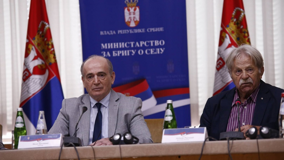 KRKOBABIĆ: „Život na  selu“ kroz fotografiju i stihove