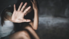 BOLESNIK IZ KRUŠEVCA POKUŠAO DA SILUJE ĆERKICU (13) Upao detetu u sobu - spasila je mama u poslednji čas