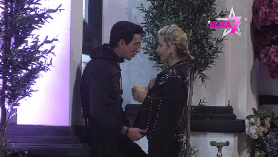 DALA MU JE ULTIMATUM! Anastasija rešila da stavi tačku na ljubomorisanje Luke Majčice! (FOTO)