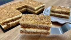 JEDINSTVENI KOLAČ SA ORAHOM Nezaobilazna poslastica na svakom slatkom stolu