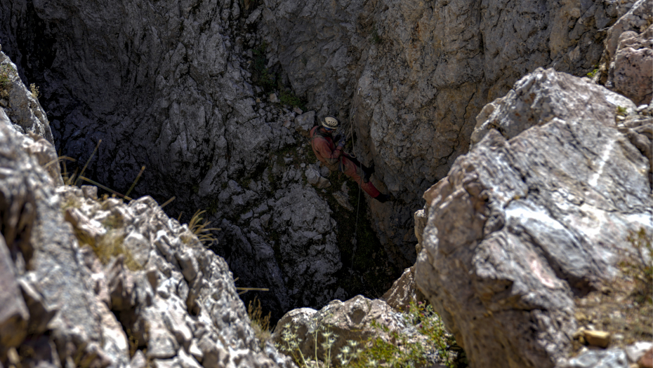POČELA OPERACIJA SPASAVANJA Američki speleolog zaglavljen u pećini u Turskoj na 1.000 metara dubine (FOTO)