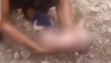 NOVOROĐENA BEBA IZVUČENA IZ RUŠEVINA U MAROKU Neverovatno spasavanje iz šuta zgrade razorene zemljotresom (VIDEO)