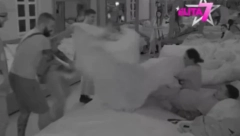 UČESNICI ELITE OTKRILI CIMERA DOK JE BIO POTPUNO GO Prekinuli mu vrelu akciju, kamere ga snimile bez gaća! (VIDEO)