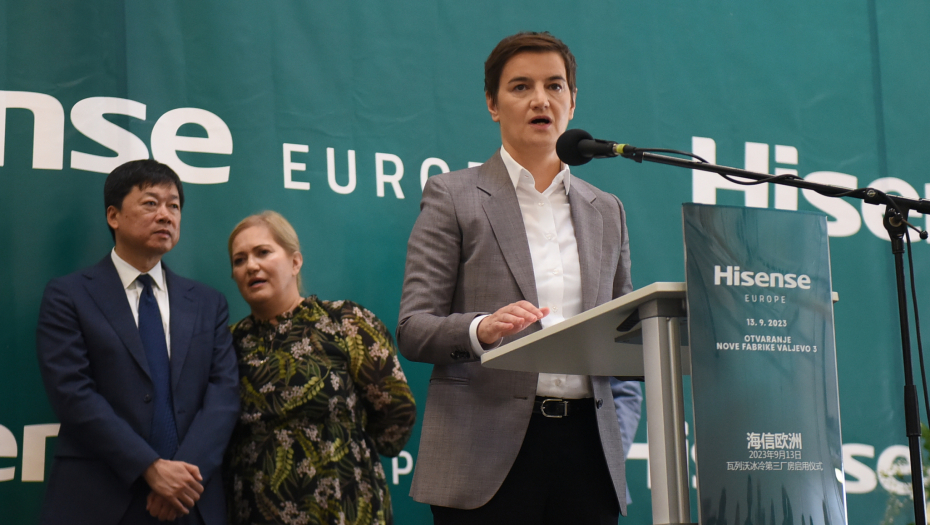 PREMIJERKA U VALJEVU: Realizovano više projekata kako bi se rešio problem zagađenja ovog grada (FOTO)