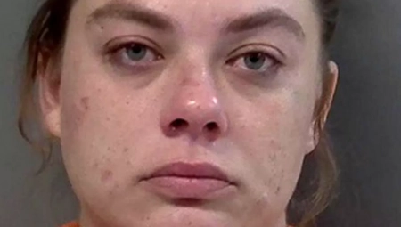 MAJKA UPUCALA SINA(9) NAKON ŠTO JE ON UDARIO BRATA Policija je odmah uhapsila