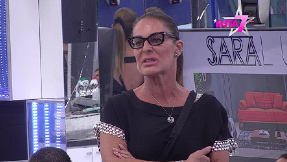 OPTUŽILA ME DA SAM SE PROMOVISALA! Kačavenda šokirala sve kada je otkrila šta joj je sve Ćurčićeva zamerila! (FOTO)