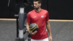 HAOS ZBOG NOVAKA "PREKO BARE" Kandidat za predsednika SAD opleo po Bajdenovoj administraciji zbog Đokovića