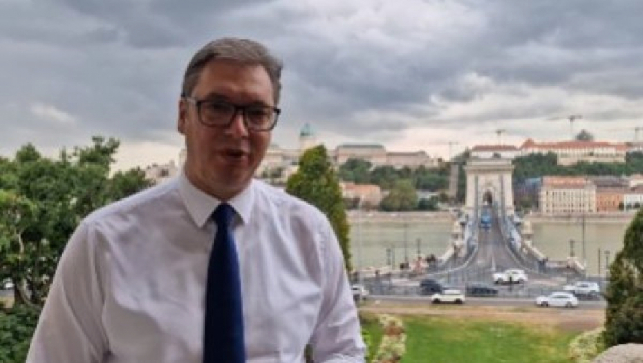 VUČIĆ: Građani Srbije, srećan praznik, Dan srpskog jedinstva!