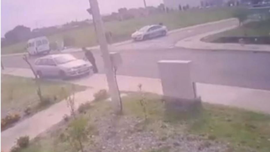 POJAVIO SE SKANDALOZAN SNIMAK: Uhapšen muškarac koji je oborio policajca (VIDEO)