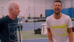 NOLE KAO MEKINRO Đoković imitirao legendarnog tenisera i "umirao" od smeha, osvanuo hit snimak sa US Opena pre osvajanja titule (VIDEO)