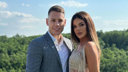 JOVANA LJUBISAVLJEVIĆ POTVRDILA PISANJE ALO! Rijaliti učesnica u drugom stanju, Bogdan ljubi stomak, fotka sve raznežila