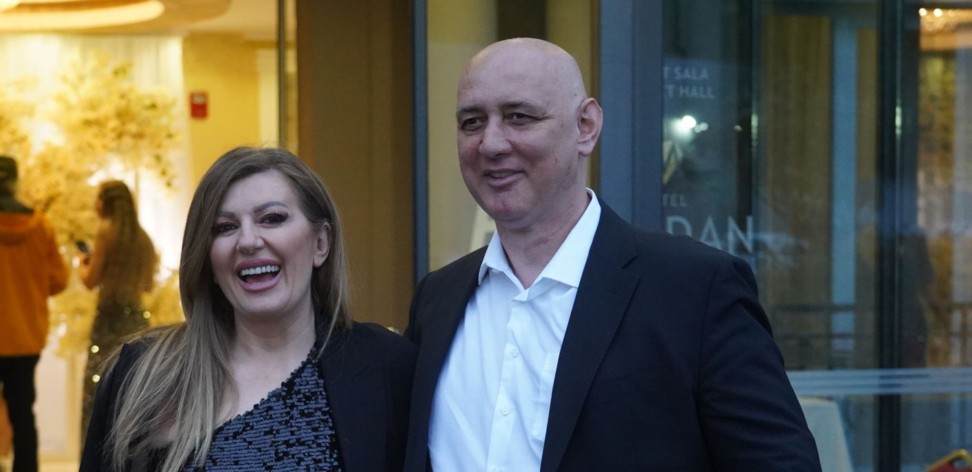 OVO JE PRVA TAŠKETOVA ŽENA: Nju je ludo voleo pre Viki Miljković, a nije htela ni da ćuti o pevačici! (FOTO)