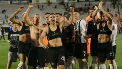 PANČEVCI, IGRA PARTIZAN Velika navala za karte, čekalo se od ranih jutarnjih časova (FOTO)