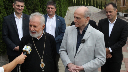 Ministar Krkobabić  i Episkop Ignatije: Sabornost i moba temelj zadrugarstva