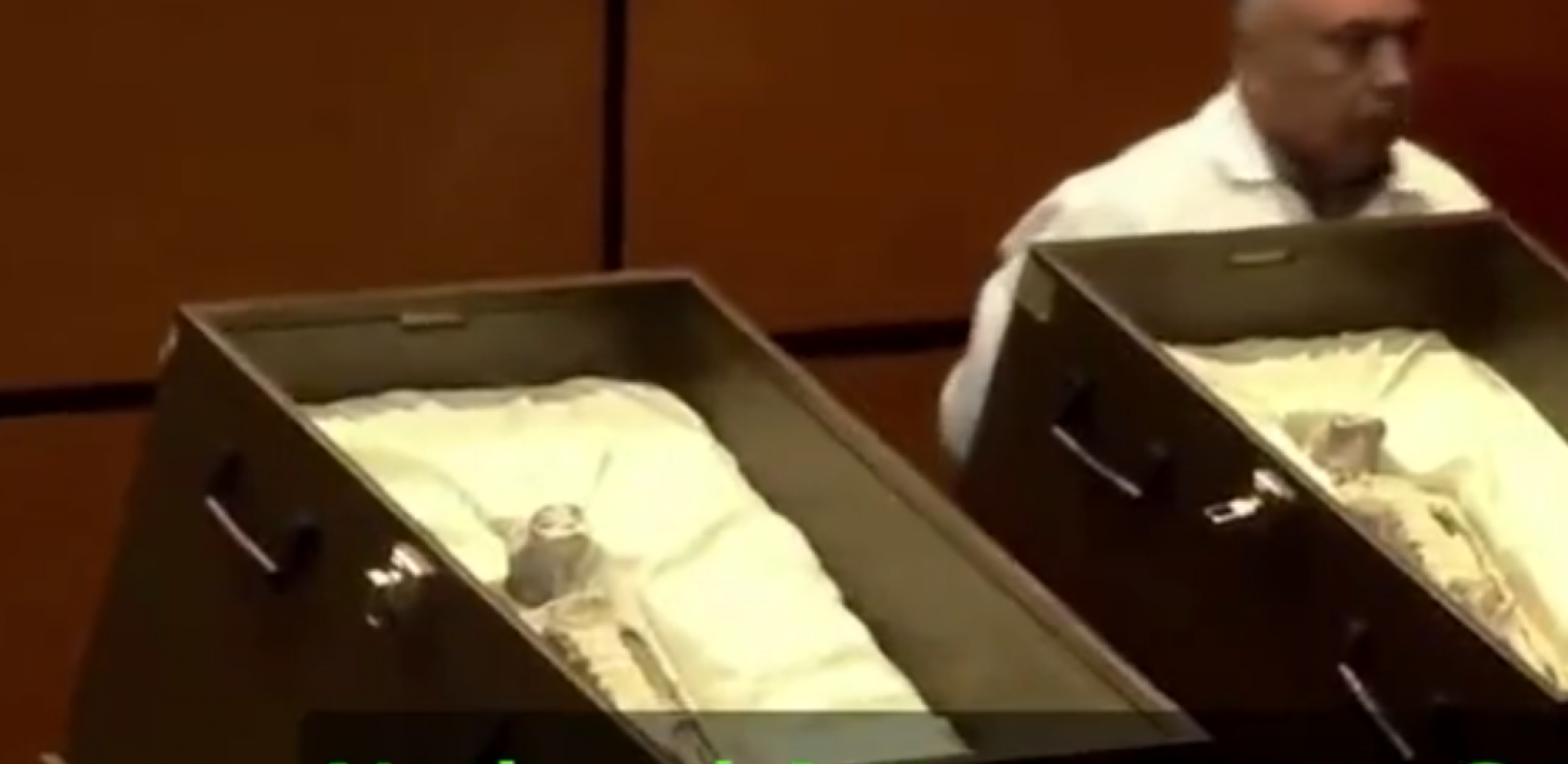 VANZEMALJCI PREDSTAVLJENI U MEKSIKU? Evo šta naučnici kažu za skelete (VIDEO)