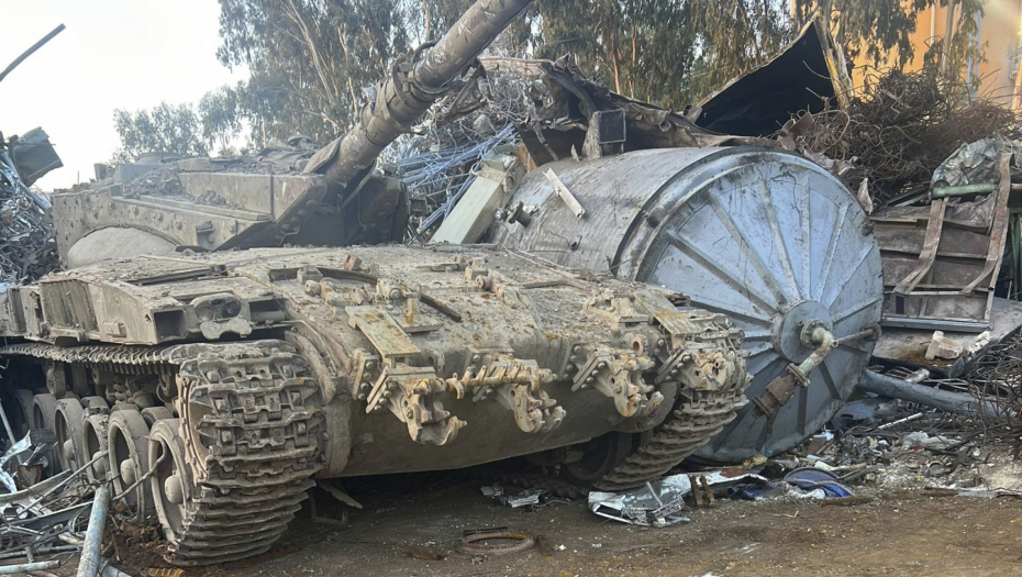 IZRAELSKA VOJSKA U NEVERICI Merkava 2 osvanula na đubrištu, kada su shvatili šta se desilo odmah su zvali policiju