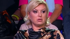 PEVAČICA OTEČENA OD PLAKANJA STIGLA NA SAHRANU! Otkrila do sada nepoznate detalje, pa priznala: Na lekovima sam!