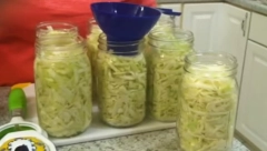KISELI KUPUS U TEGLI Lako se priprema, ukusan i pun je vitamina, a na dohvat ruke