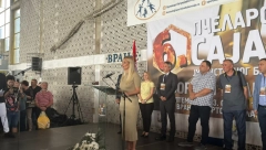 MINISTARKA TANASKOVIĆ NAJAVILA NOVE PODSTICAJE: Davanja po košnici sledeće godine će biti povećana na 1.000 dinara (FOTO)