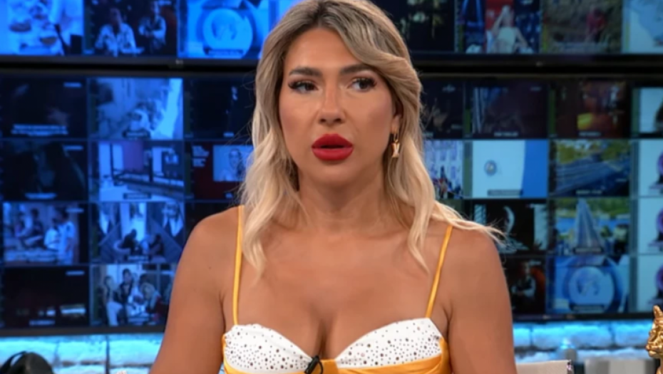 DRMA GA KRIZA SREDNJIH GODINA Jeremićeva oplela po Miletu Kitiću, novi estradni rat je na pomolu! (VIDEO)