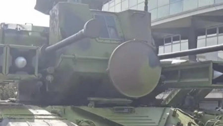 VOJSKA SRBIJE IMAĆE NOVI HIBRIDNI PVO SISTEM Srpski tenk M-84 dobija moćnu nadogradnju (VIDEO)