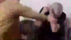 (UZNEMIRUJUĆI VIDEO) Kadirov bije zatvorenika, a žrtva ne sme ni da se brani! Oglasio se čečenski lider: Istina je, ponosan sam