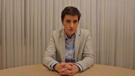 Brnabić: Opozicija i tajkunski mediji postali portparoli Prištine, bezrezervna podrška porodici Vučić