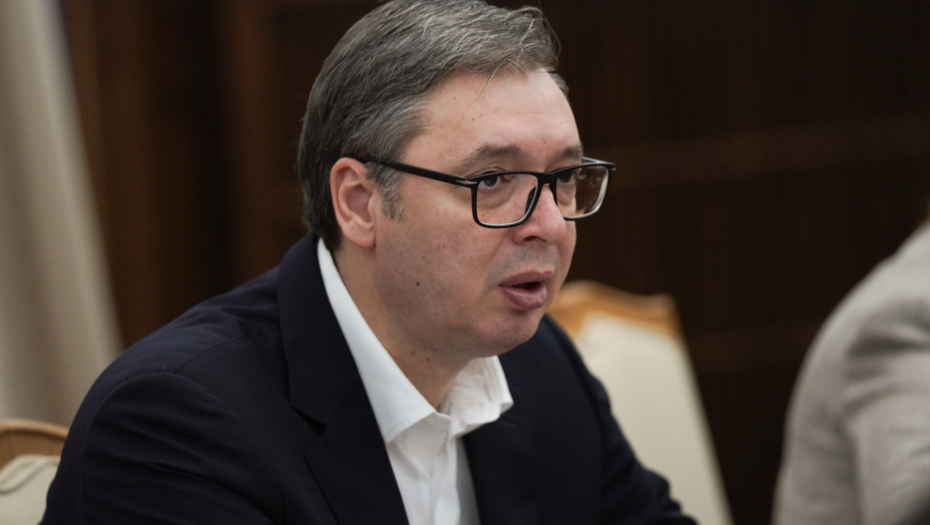 "IZRAEL ZASLUŽUJE DA ŽIVI U MIRU" Predsednik Vučić o sukobima u Gazi: Izraelci i Palestinci treba da stanu na put nasilju