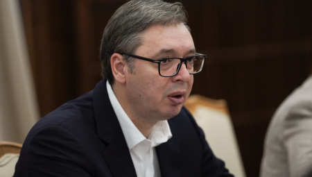 "IZRAEL ZASLUŽUJE DA ŽIVI U MIRU" Predsednik Vučić o sukobima u Gazi: Izraelci i Palestinci treba da stanu na put nasilju
