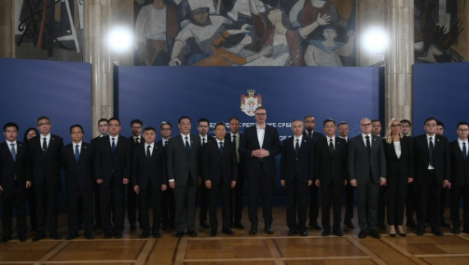 PREDSEDNIK VUČIĆ SA KINESKOM DELEGACIJOM "Radujem se skorom susretu sa predsednikom Si Đinpingom" (VIDEO)