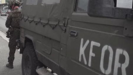 OBJAVLJEN NOVI NATO PLAN ZA KOSOVO I BIH "Treba nam i više vojnika, i bolja tehnika"