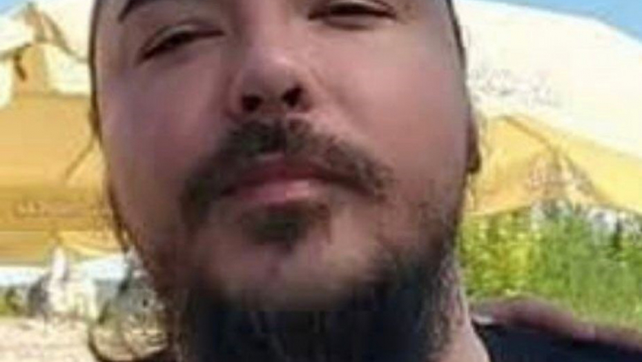 MILAN STANKOVIĆ ZAVRŠIO U BOLNICI TOKOM POSETE HILANDARU! Pevač se oglasio iz kreveta i sve zabrinuo objavom