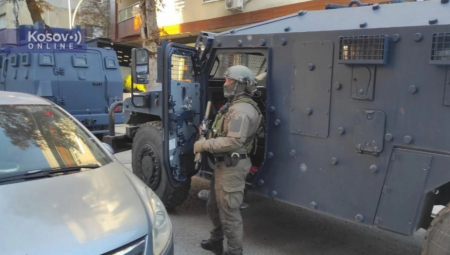 TALAS KURTIJEVOG NASILJA ODJEKUJE I U SRPSKIM BOLNICAMA: Pogledajte šta su uradili nakon pretresa KBC u Severnoj Mitrovici (VIDEO/FOTO)