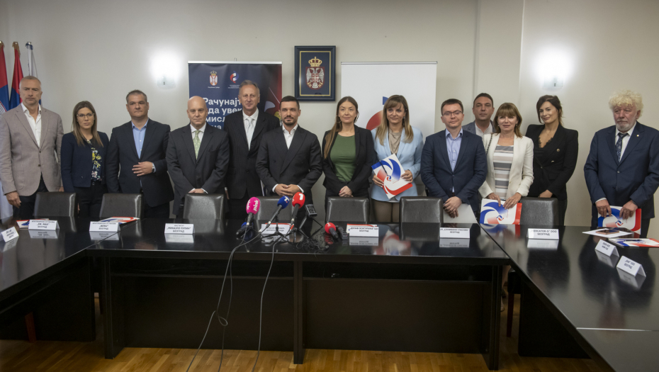 Korisnicima Penzionerske kartice popust za usluge najveće osiguravajuće kuće „Dunav osiguranje“ podrška najstarijim sugrađanima