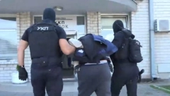 BEJZBOLKOM PRETUKAO ŽENU, PA JOJ PRETIO U Smederevu optužen bivši robijaš