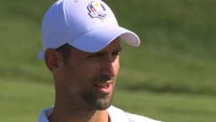 NOVAK OBJAVIO KARIKATURU O KOJOJ SE PRIČA Reket zalepljen selotejpom, palica za golf, Kobi Brajant i mamba (FOTO)