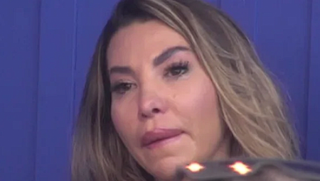 ANELI GA VIŠE NE ZANIMA! Janjuš presekao, Ahmićeva roni suze, dosta je igranja: "Namazana je i kvarna"!