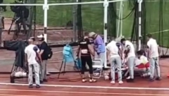 ZASTRAŠUJUĆA SCENA KAKVA SE RETKO VIĐA U ATLETICI Takmičar kladivom teško povredio sudiju, on završio u bolnici (VIDEO)