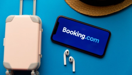 PROBLEM SA UPLATAMA NA BOOKING-U: Već mesecima se dešava isto, ima li mesta brizi?