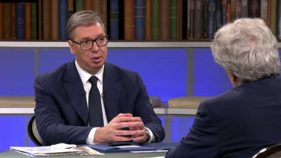 VUČIĆ U ĆIRILICI: "Bude li međunarodna zajednica nastavila da toleriše teror ljudi će spakovati stvari i otići"
