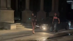 MAJA PROŠETALA NOVU POZADINU Starleta oplela po Caru i trudnoj Aleksandri