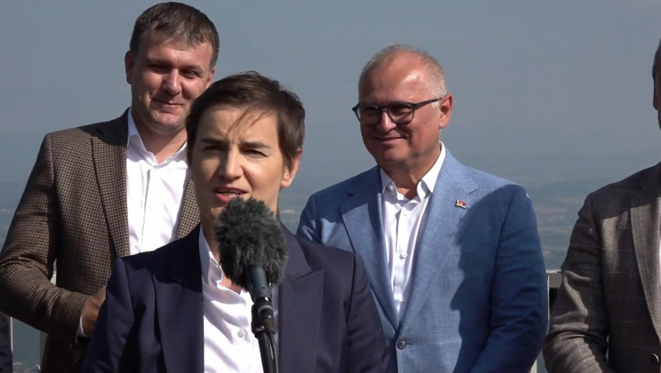 KABLARCI KAŽU DA SU IH “EKOLOZI“ IZ BEOGRADA JUTROS PONIŽAVALI I VREĐALI! Brnabić: hoćete li vi sa Nove S to preneti?