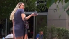 ONA SE NIJE ODVAJALA OD LUNE Evo šta je Đoganijeva radila tik pred porođaj, sa stomakom do zuba bila u ovom društvu!