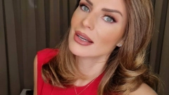 MAJA MANOJLOVIĆ U PETOJ DECENIJI IZGLEDA NIKAD BOLJE Voditeljka otkrila sve tajne, evo kako održava vitku liniju, jedna stvar je presudna