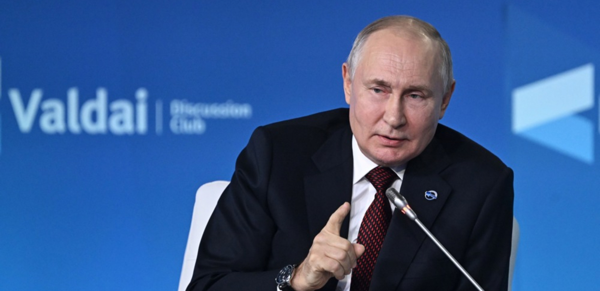 SMEŠNO, A TOLIKO ISTINITO Putin ispričao vic koji će vas naterati da se zamislite