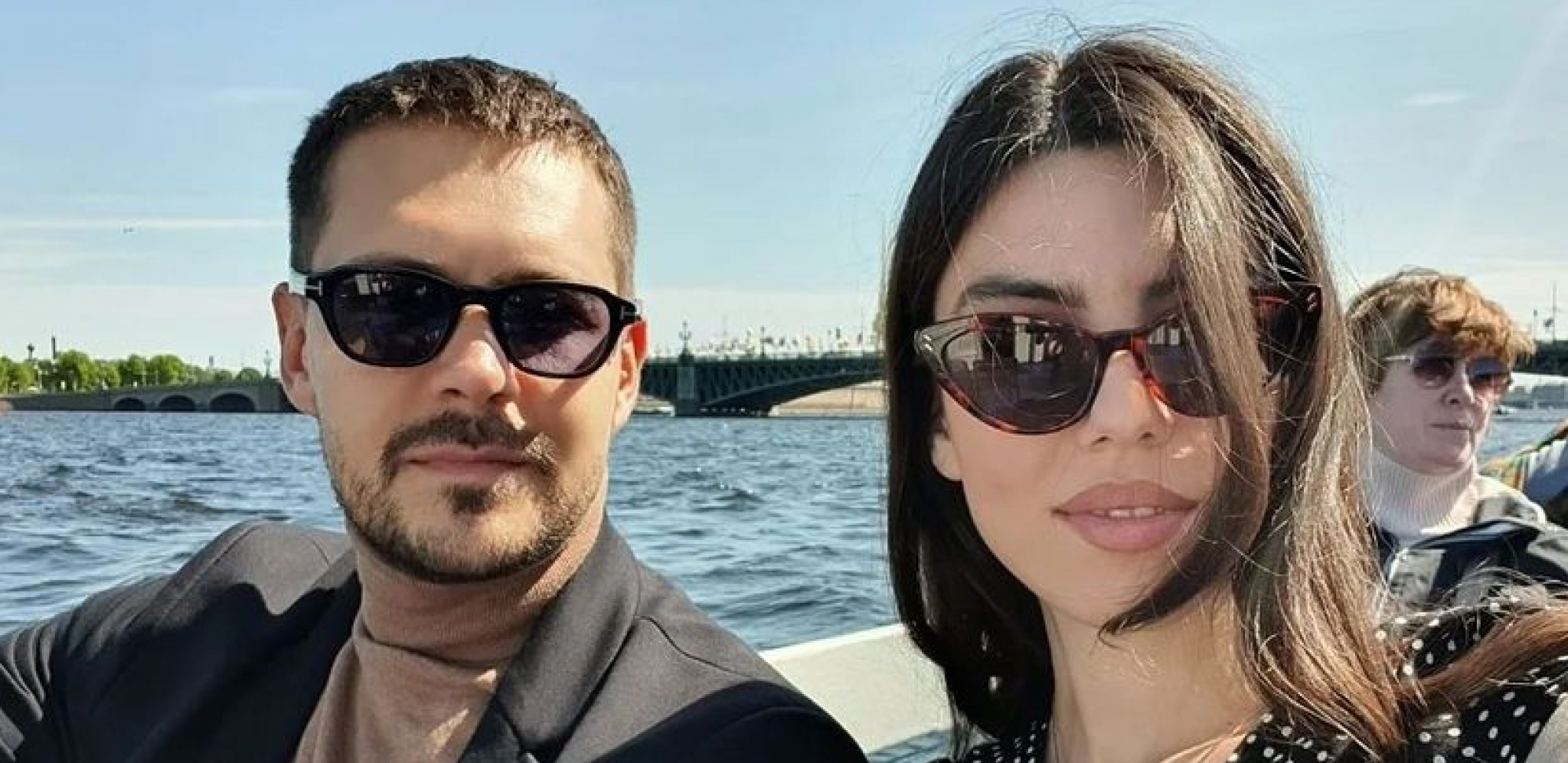 PO PRVI PUT Devojka Miloša Bikovića pokazala trudnički stomak, evo kako izgleda u 7. mesecu (FOTO)