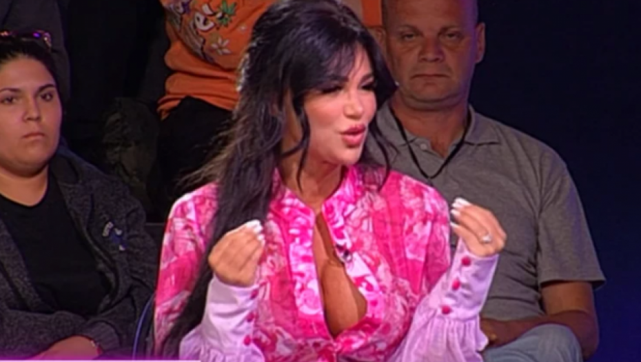 STANIJA NIJE SAMA U MAJAMIJU Starleta objavila fotku sa romantične večere, evo s kim uživa
